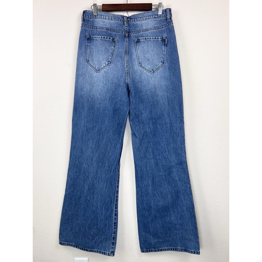Vibrant MiU Women’s High Rise Wide Leg Distressed Jeans Size 13 W30 Light Wash - Picture 4 of 9